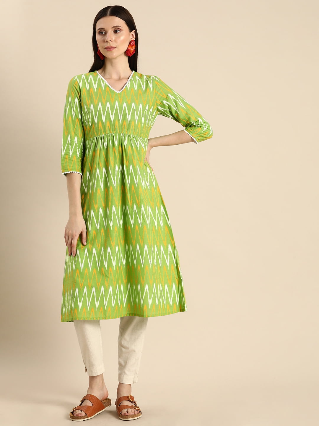 Round neck multi color printed kurta cottton with flex pant Girls&Women |  Cotton kurti designs, Kurti designs, Designer kurti patterns